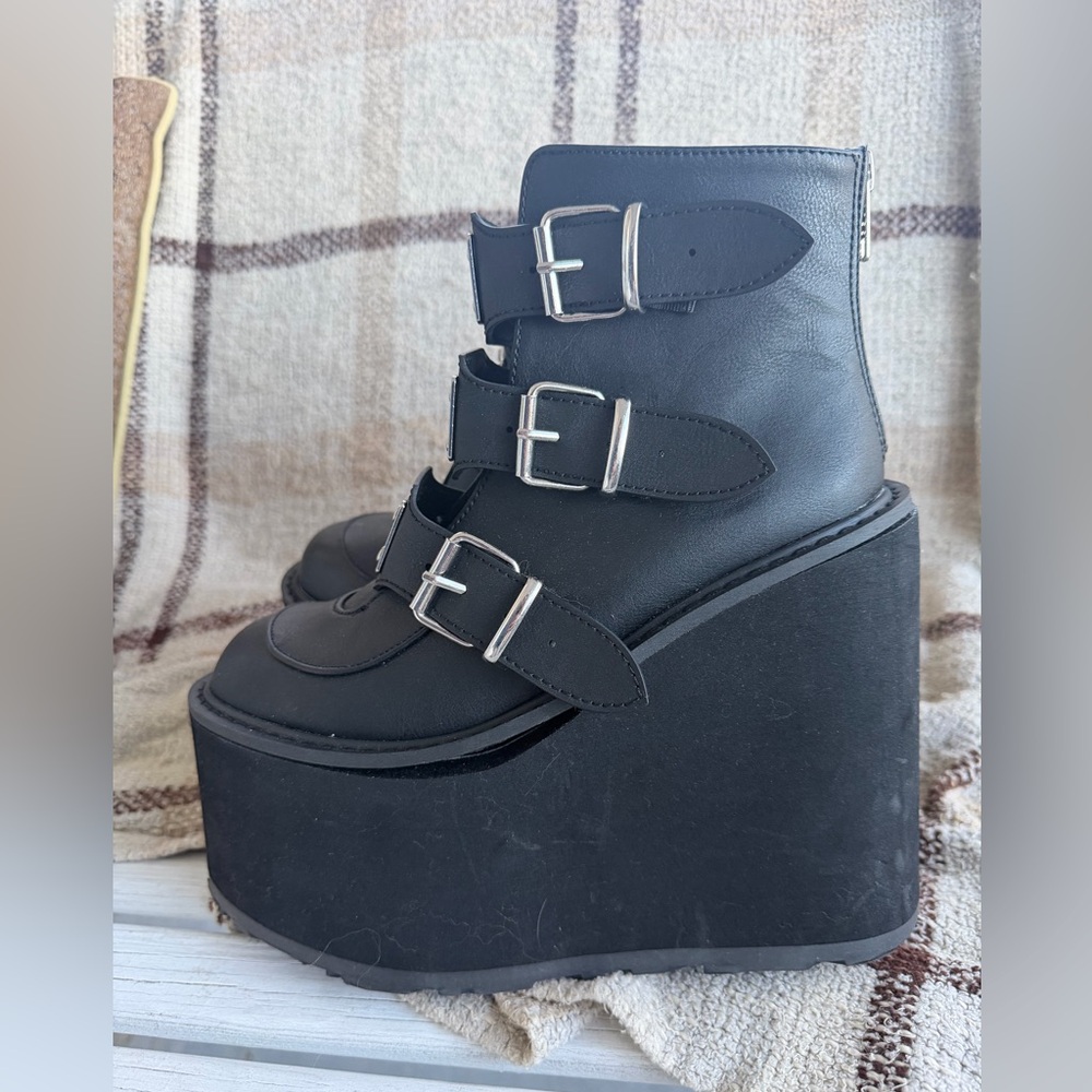 Demonia Swing-105 Black Platform Boot - image 4
